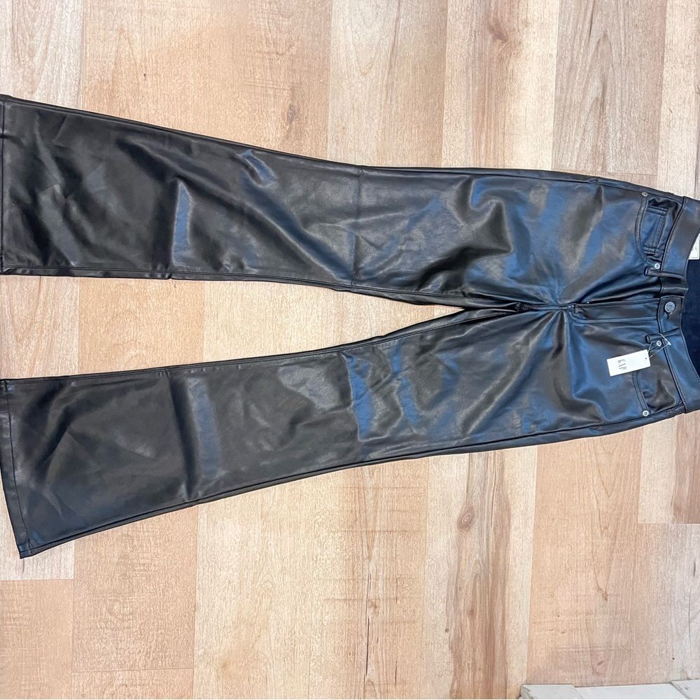 NWT Gap faux leather pants - Picture 4 of 5